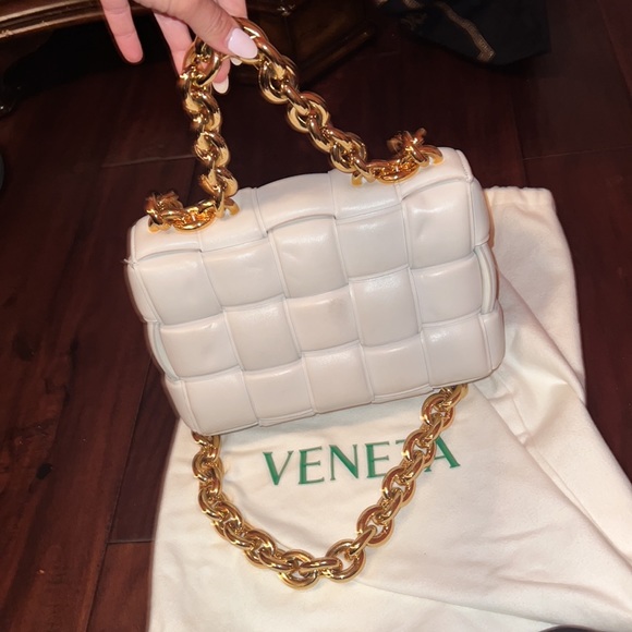 Bottega Veneta - Picture 13 of 15